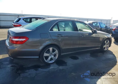 2011 Mercedes-Benz E 350 4Matic z USA, uszkodzony, nr VIN WDDHF8HB4BA464711